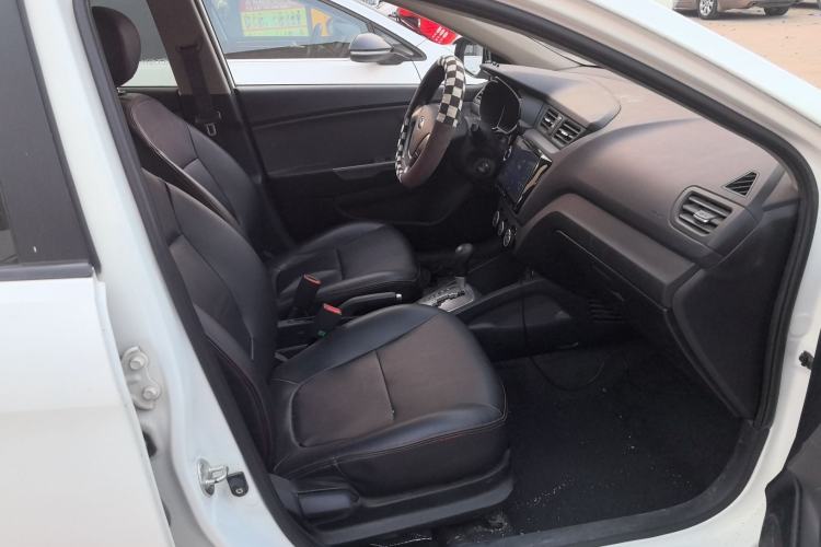 Used Kia K2 2015 Sedan 1.4L Automatic GLS
