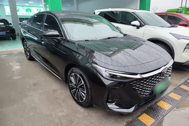 Used Chery Fengyun A8 2025 145 Standard Edition