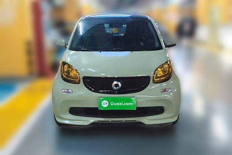 Used smart fortwo 2018 0.9T 66 kW Hardtop Sharp Edition China V Exterior 1