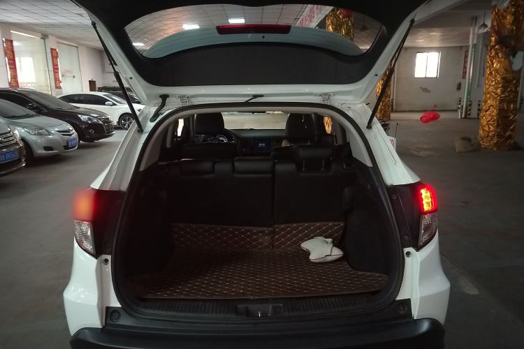 Used Honda Vezel 2020 1.5L CVT Pioneer Edition
