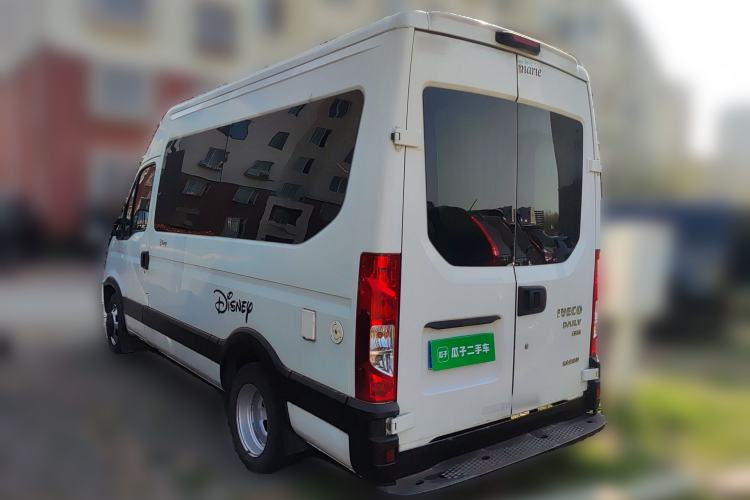 Used Iveco Eurocargo 2018 2.3T Long Wheelbase Short Overhang Multi-Purpose Vehicle with Side Sliding Door F1A Rear Left 45 Deg