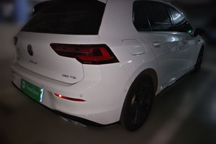 Used Volkswagen Golf 2021 280TSI DSG R-Line Rear Right 45 Deg