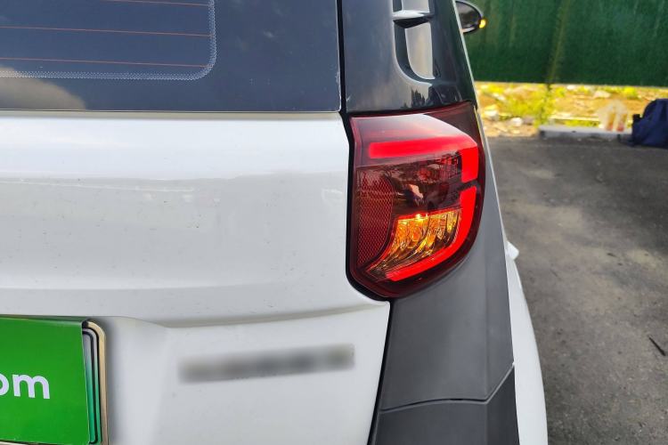 Used Chery New Energy Little Ant 2021 150 000 Yuan "Ant Fan" Edition New Ant Xuan Version Lithium-NMC Battery
