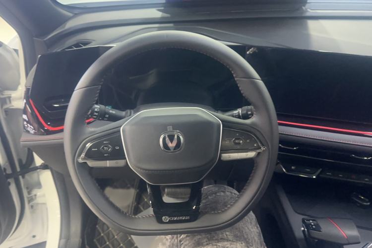 Used CHANGAN X5 PLUS 2025 1.5T DCT High-Energy Version
