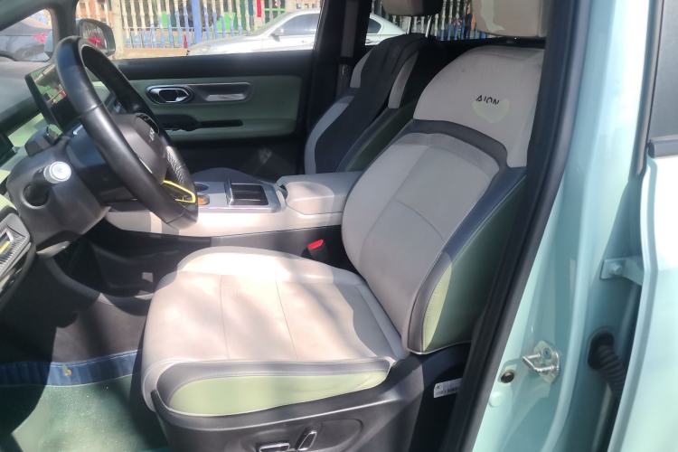 Used AION Y 2023 Plus 510 Tech Edition