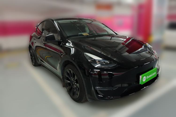 Used Tesla Model Y 2022 Long-Range All-Wheel-Drive Version