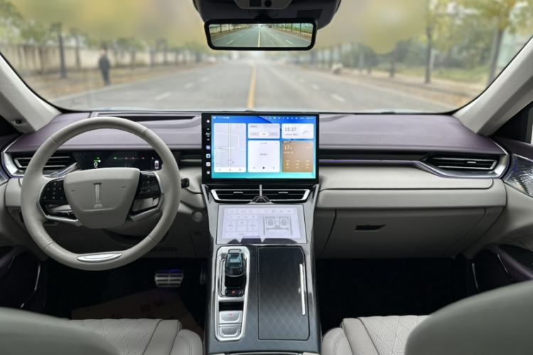 Used Wey Mocha 2021 2.0T Two-Wheel-Drive Premium Edition
