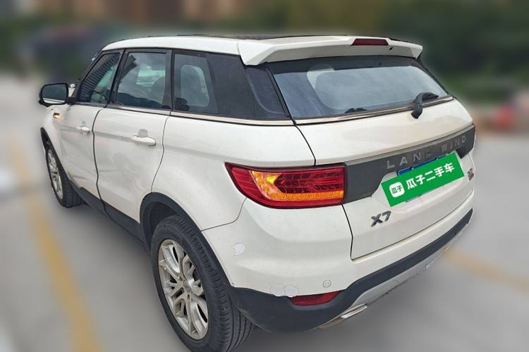 Used Land X7 2015 2.0T Panoramic Prestige Edition
