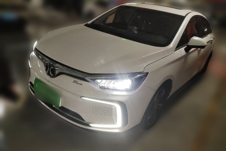 Used BAIC Beijing EU5 2019 R500 Smart Wind Edition