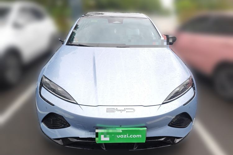 Used BYD Seal 2022 700 km Long-Range Rear-Wheel-Drive Version Front