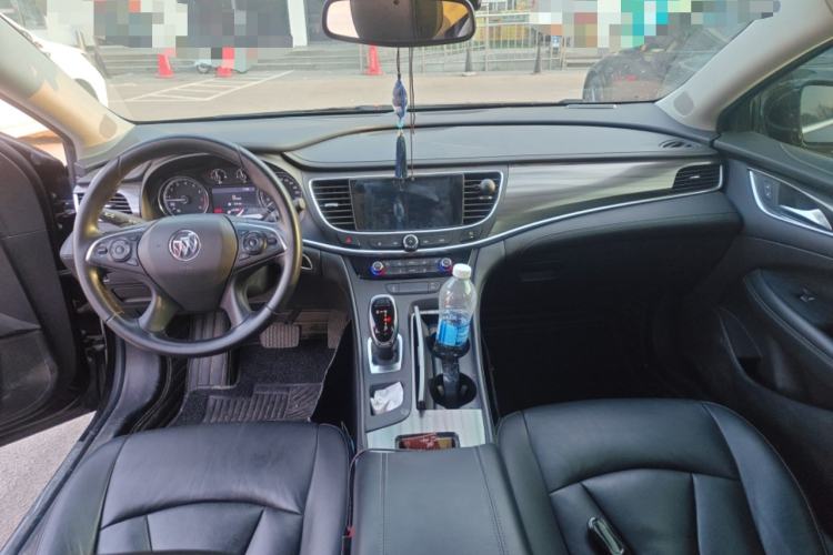 Used Buick LaCrosse 2021 552T Luxury Version Center Console