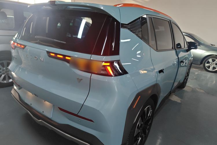 Used AION Y 2021 70 Tech Vitality Edition