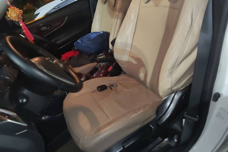 Used Nissan Qashqai 2016 1.2T CVT Fashion Edition
