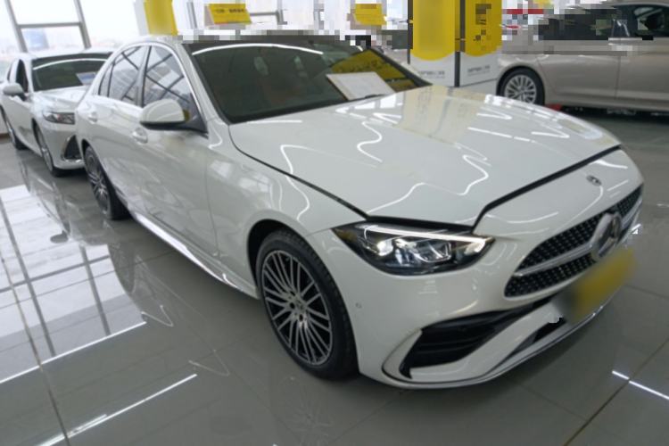 Used Mercedes-Benz C-Class 2024 Restyled C 260 L Sport Edition Front Right 45 Deg