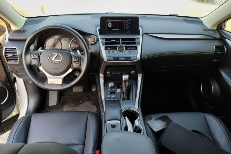 Used Lexus NX 2018 300 Front-Drive Freeline Edition