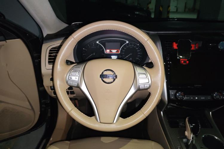 Used Nissan Teana 2016 Revised Version 2.0L XL Comfort Edition Steering Wheel