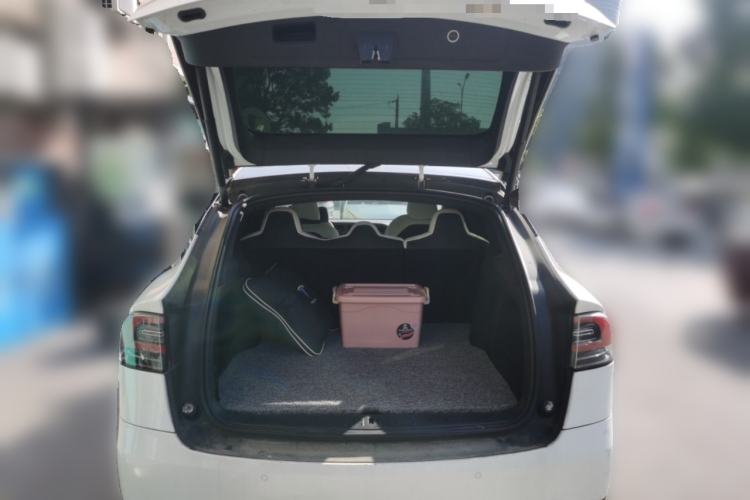 Used Tesla Model X 2019 Long-Range Version
