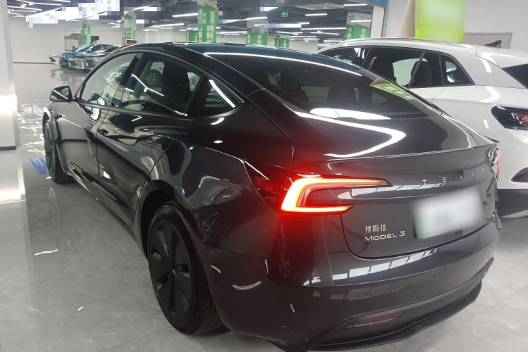Used Tesla Model 3 2023 Rear-Wheel-Drive Version Rear Left 45 Deg