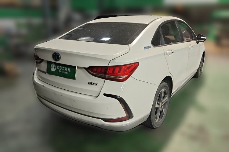 Used BAIC Beijing EU5 