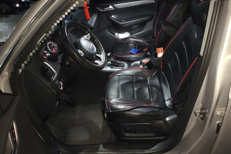 Used Audi Q3 2015 30 TFSI Comfort Model
