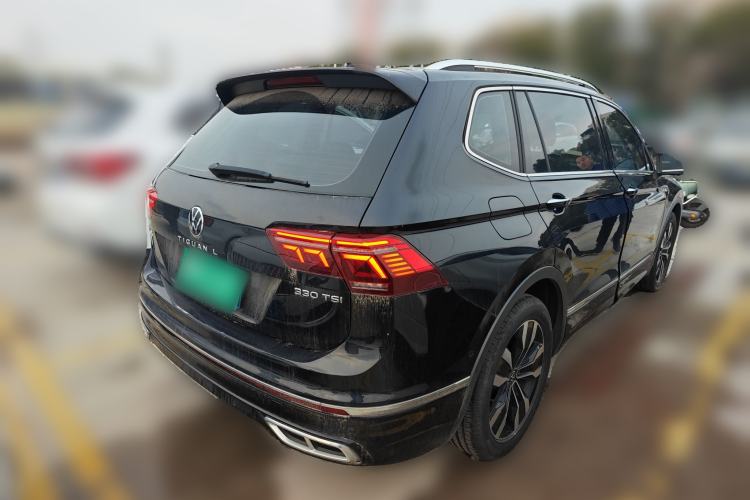 Used Volkswagen Tiguan L 2023 330TSI Automatic Two-Wheel Drive R-Line Enjoyment Edition Rear Right 45 Deg