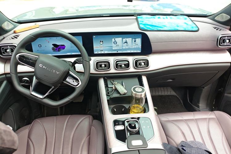 Used Chery Tiggo 9 2025 2.0T Dual-Clutch Two-Wheel Drive Luxury Edition 7 Seats