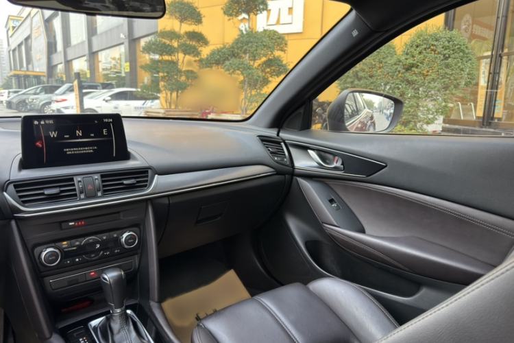 Used Mazda CX-4 2020 2.0L Automatic Two-Wheel Drive Blue Sky Luxury Edition
