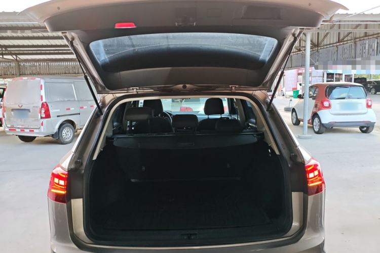 Used Volkswagen Tayron 2019 330TSI Two-Wheel Drive Luxury Model China VI Standard