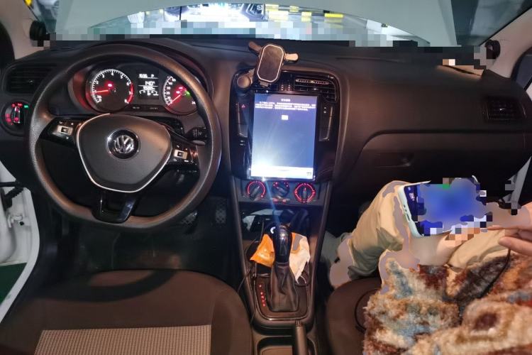 Used Volkswagen Polo 2016 1.4L Automatic Trendy Model Center Console