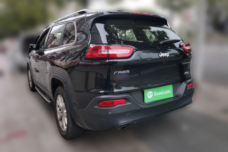 Used Jeep Cherokee 2017 2.0L Superior Edition