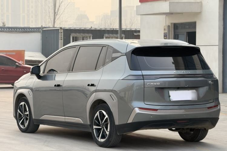 Used AION Y 2023 Plus 510 Smart Edition
