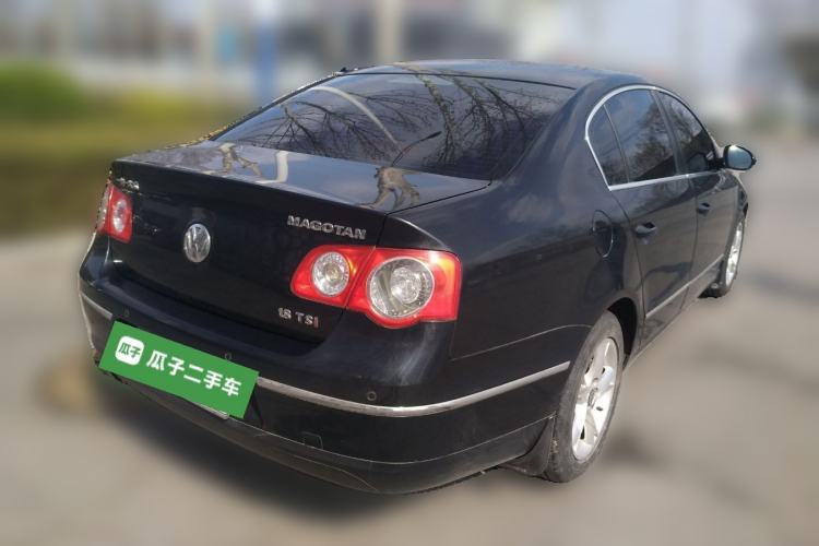 Used Volkswagen Magotan 2007 1.8 TSI Manual Tech Model Rear Right 45 Deg