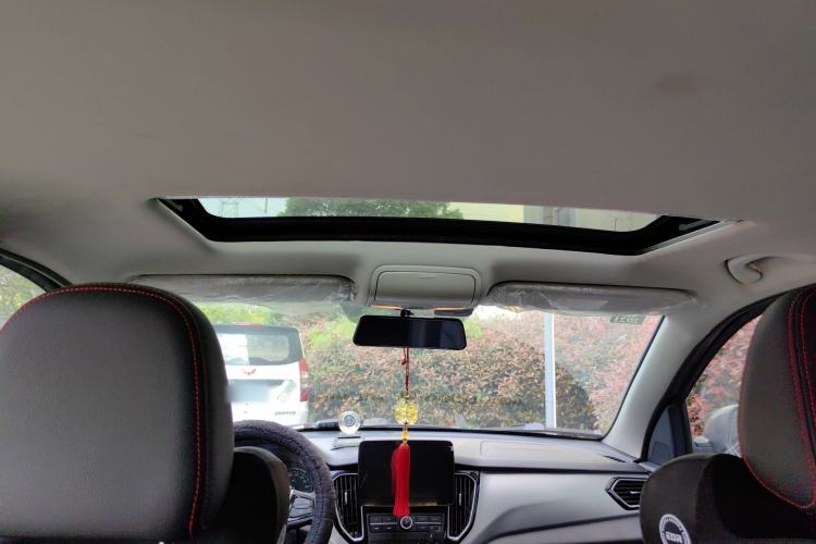 Used FAW Senya R7 2017 1.6L Automatic Prestige Model
