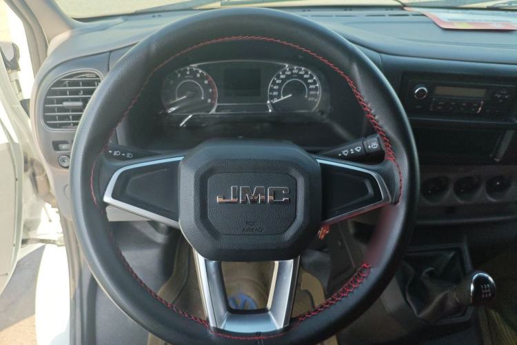 Used JMC Transit 2019 2.8T Commercial Version Short Wheelbase Mid-Roof 6-Seater China VI JX493