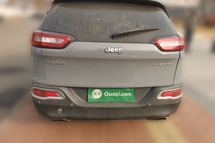 Used Jeep Cherokee 2016 2.4L Leading Edition