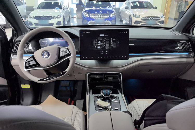 Used BYD Tang New Energy 2025 DM-i 115KM Prestige Model Center Console