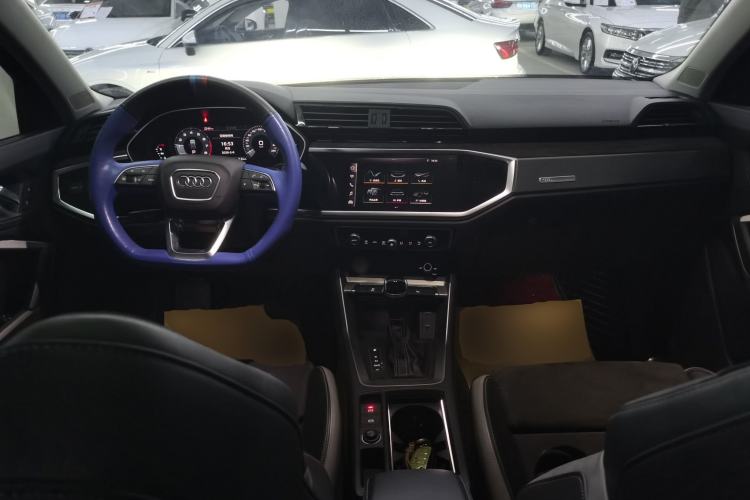 Used Audi Q3 2021 35 TFSI Fashion Dynamic Model
