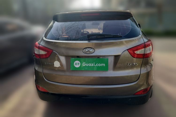 Used Hyundai ix35 2013 2.0L Automatic Two-Wheel Drive Smart GLS China IV Standard Rear