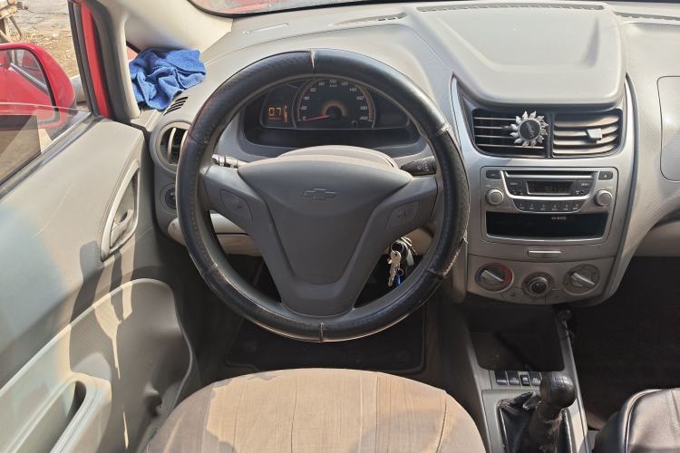 Used Chevrolet Sail 2010 Sedan 1.4L Manual Enjoyment Edition
