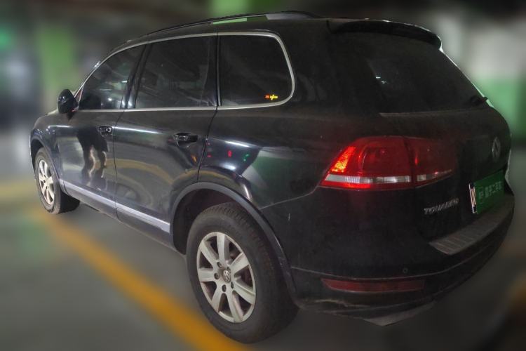 Used Volkswagen Touareg 2011 3.0 TSI Comfort Version