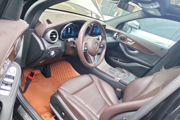 Used Mercedes-Benz GLC 2022 GLC 260 L 4MATIC Luxury Model Driver Seat