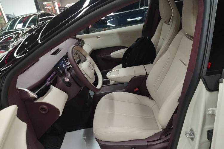 Used Zeekr X 2025 5-Seater Long-Range Version Left Front Seat