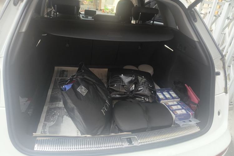 Used Audi Q5L 2018 40 TFSI Prestige Fashion Edition China VI Trunk