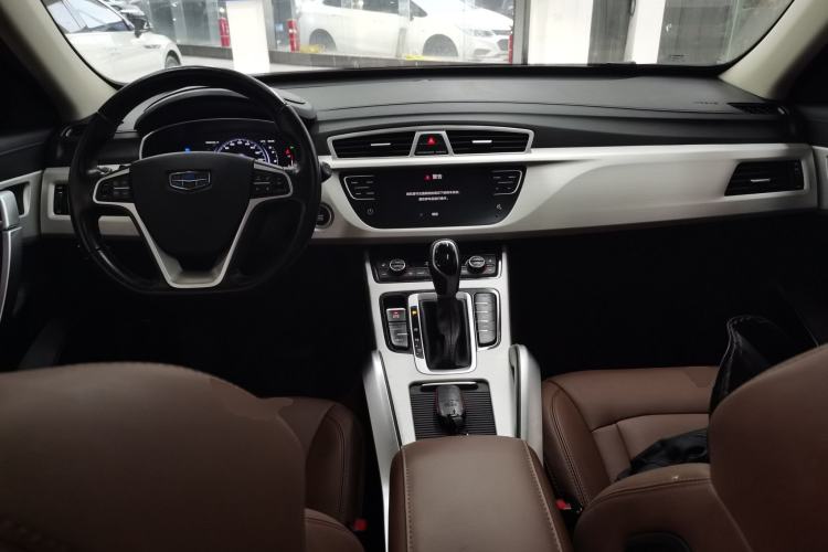 Used Geely Auto Emgrand X7 Sport 2018 1.8TD Automatic All-Wheel-Drive ZhiZun Model with 4G Connectivity