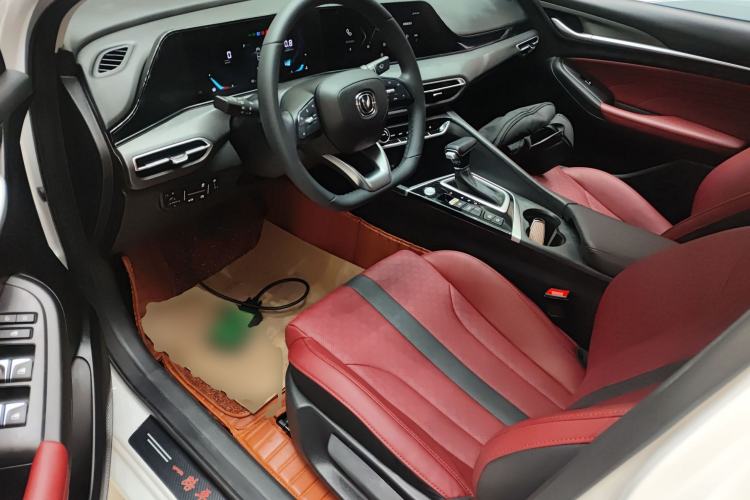 Used CHANGAN Eado 2021 PLUS Blue Whale NE 1.4T GDI DCT Prestige Model
