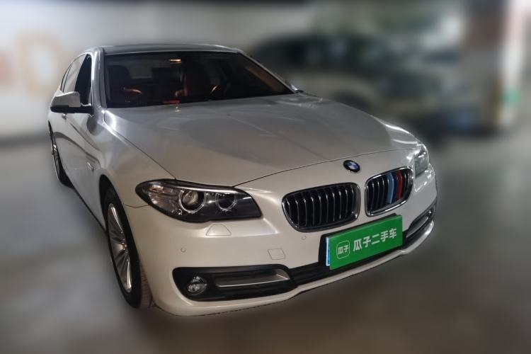 Used BMW 5 Series 2014 525Li Leading Model
