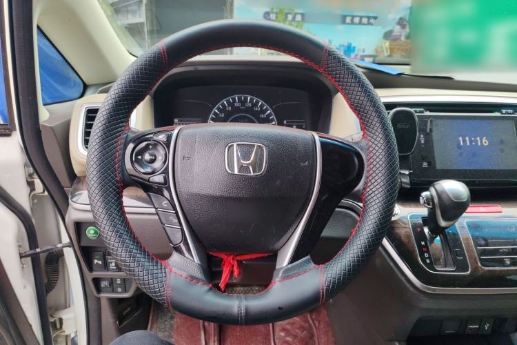 Used Honda Odyssey 2015 Revised 2.4L Luxury Edition
