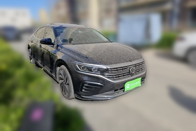 Used Volkswagen Passat 2023 Facelift 330TSI Luxury Edition