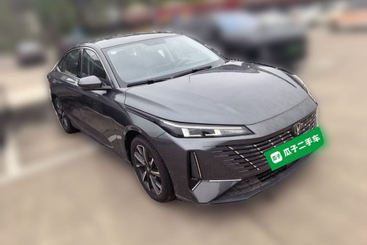 Used CHANGAN Eado 2024 1.5T GDI Automatic Flagship Edition Front Right 45 Deg