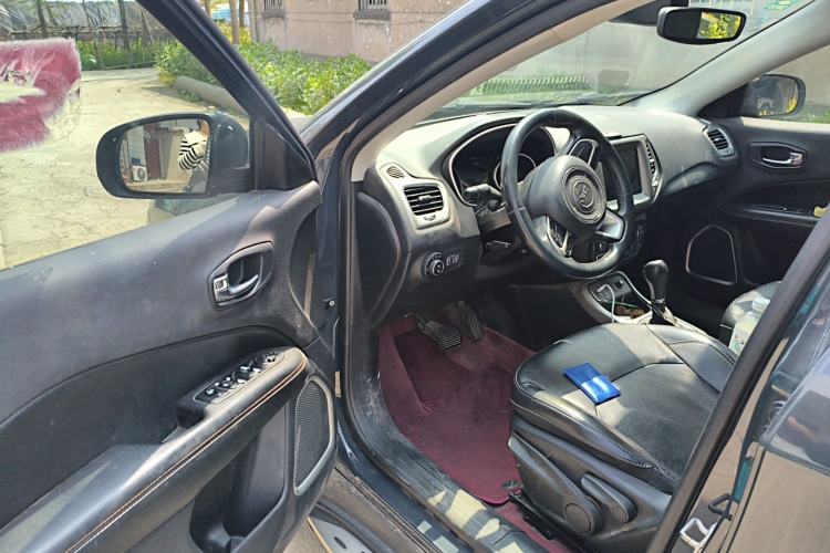 Used Jeep Compass 2017 200T Automatic Family Edition Driver Seat